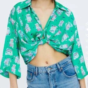 Zara USA Medium Green Graphic Shop Print Satin Long 3/4 Sleeve V Neck Blouse Top